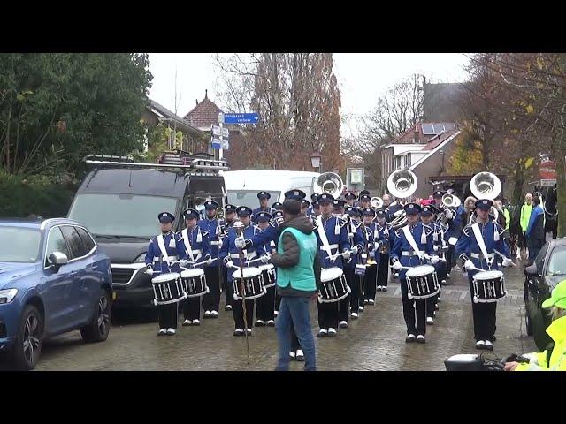 Tamarco Leiderdoro tijdens intocht Sint Nicolaas in Leiderdorp 2024 deel 1