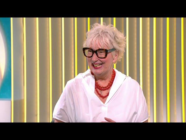 Comedian Jenny Eclair writes a show about the perks of turning 60| 5 News