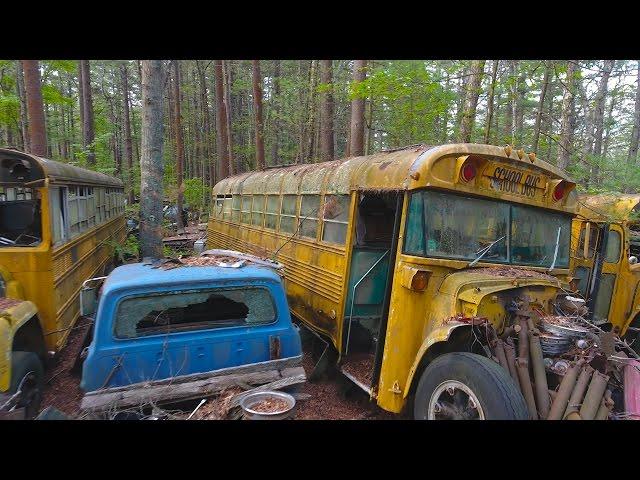 ABANDONED CAR GRAVEYARD (Over 20,000 Cars)