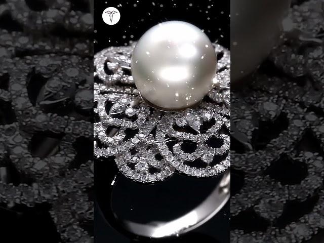  Shine bright this holiday season with TEJORI GEMS! #diamond #jewelry #pearl #luxury #jewellery