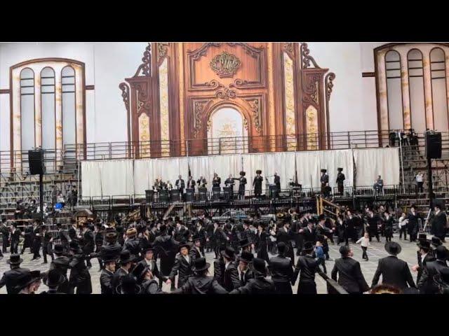 Simchas Beis Hashoeva In Skver - Sukkos 2024