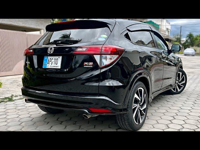 Honda Vezel Hybrid RS 2017 Review: A Closer Look at the Stylish Compact SUV