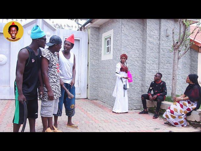 Kalli Sabon Comedy Madagwal da Niga A Wajen Budurwa (Ali Artwork Comedy 2020)