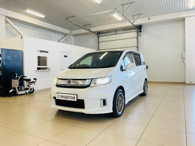 Honda Freed Spike, 2016 год