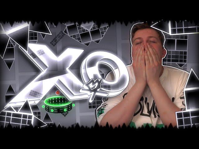 ALMOST AMAZING! // xo 100% (xo by KrmaL) // Geometry Dash 2.11