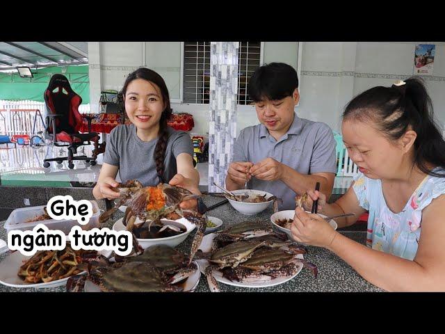 ĂN GHẸ NGÂM TƯƠNG, Lâu rồi Quyên mới quay ăn uống với Hoon như vậy…