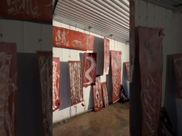 Aboriginal Mastery: Storytelling and art (Injalak arts at the Border Store-Kakadu)