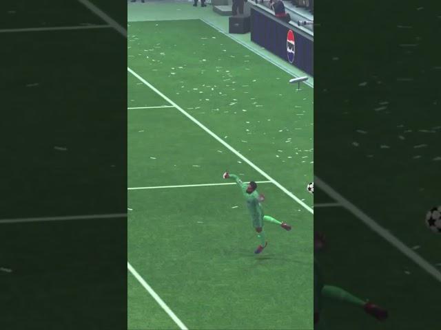 Vini finesse inside the box️↪️#fcmobile
