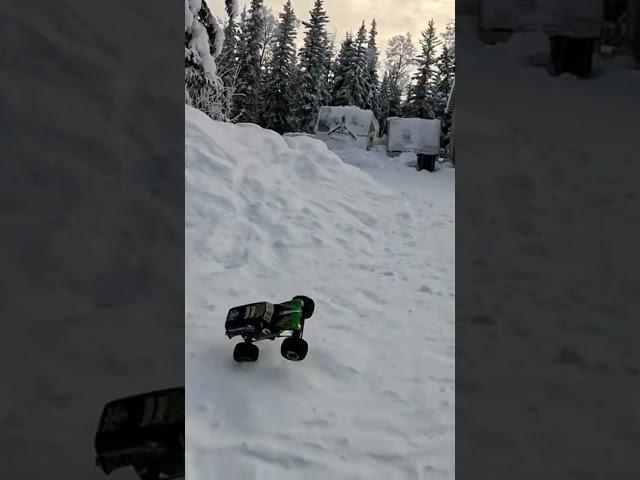 Diggin In the Snow II