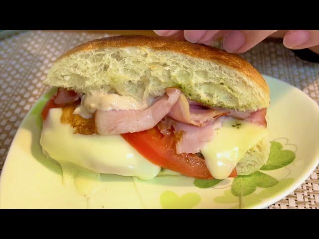 Focaccia italiana, tiramisù e pannacotta di 7-Eleven in Giappone