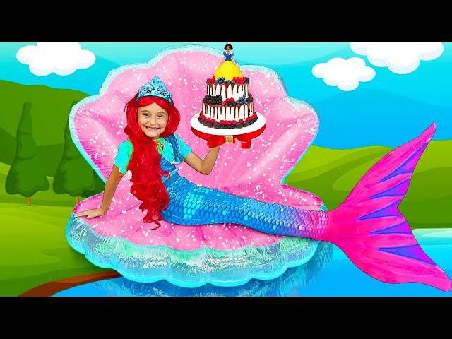 Sasha plays the princess contest and making her new room & dresses up as a mermaid