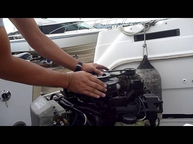 Robalo 2140 walkaround engine check