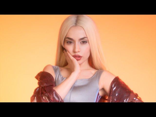 Ava Max - Sleepwalker Official Visualizer (Sizzler)