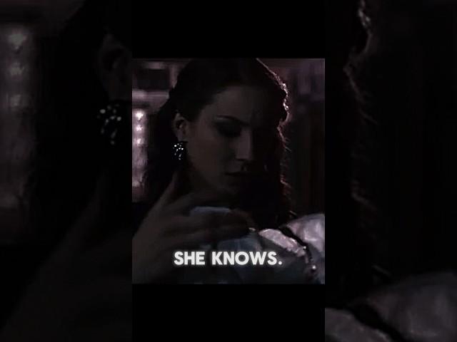 Pretty Little Liars | “she knows..”