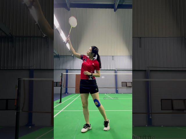 Arm rotation for backhand clear