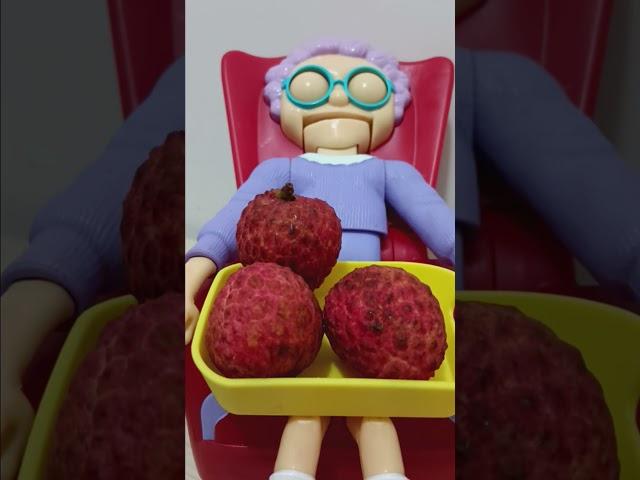 Ooooppppssss Granys sleeping dont steal her lychee!