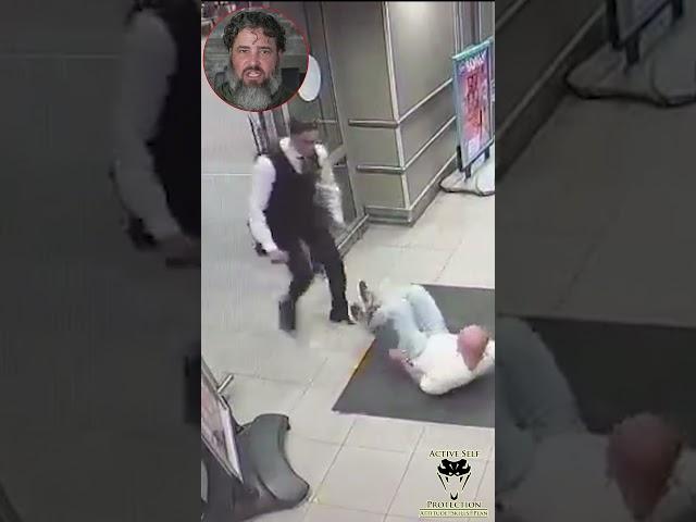 Security Guard Absolutely Wrecks Man Who Attacked Him With Broken Bottle Neck #shorts