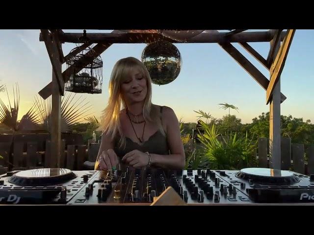 Amber Long | Melodic House Sunset mix | By @EPHIMERATulum