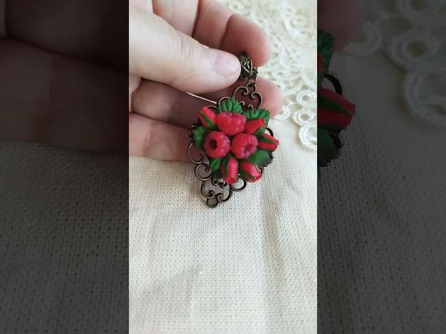 Red flower necklace pendant *Etsy*