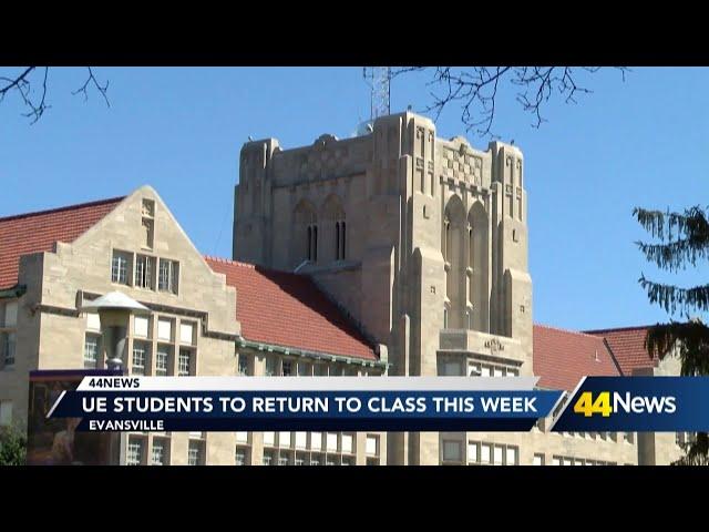 University of Evansville students begin moving in