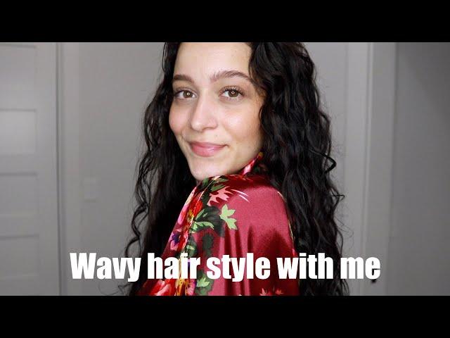 styling tips for natural wavy hair / style with me + new product favorites