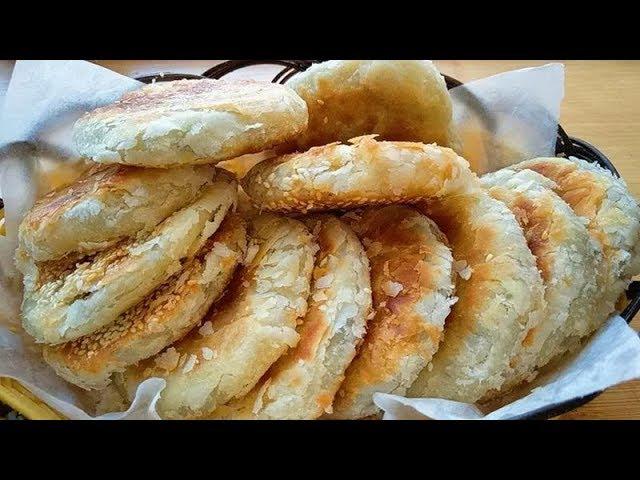 糖酥饼的做法，特别酥脆，咬一口酥得掉渣