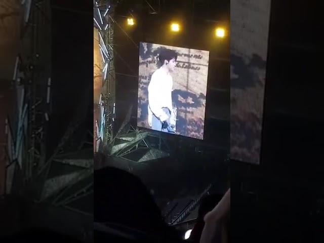 020218 Woozi dancing to KoKoBop