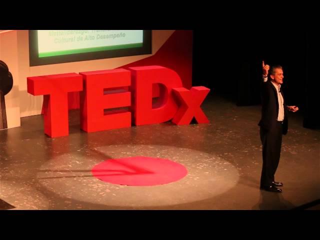 Mettaliderazgo, creando líderes de alto desempeño | Roberto Mourey | TEDxBarriodelEncino