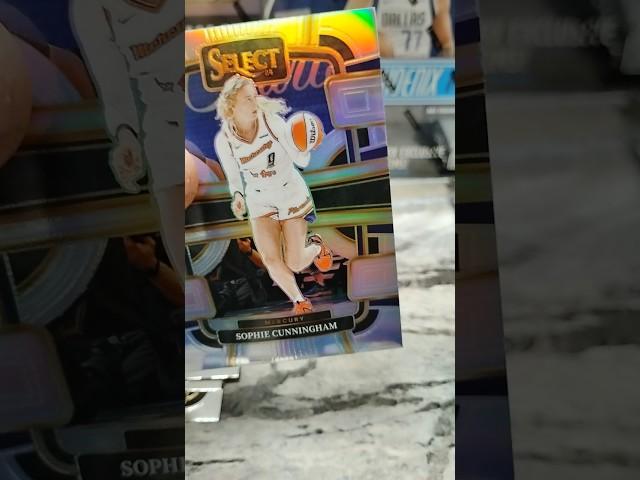 Select 24 Basketball Cards #packopenning #sportscards #basketballcards #wnba #thehobby