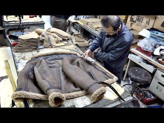 Sheepskin B3 Bomber Jacket Made by Leather Craftsman with 40 Years of History