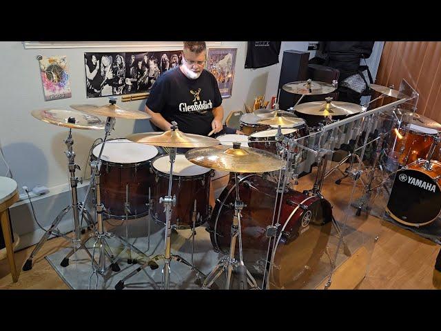 "Oriental Melody" (Satriani) Drum Cover w/Yamaha Live Custom Oak & matching snare. Zildjian Cymbals.