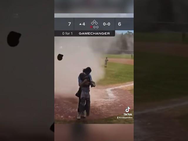 Dust devil swarms around young baseball player in Jacksonville, Florida ️ #news #shorts