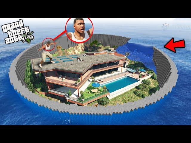 GTA 5 : Franklin Save His House From Biggest Tsunami Ever In Gta 5 ! (GTA 5 mods)