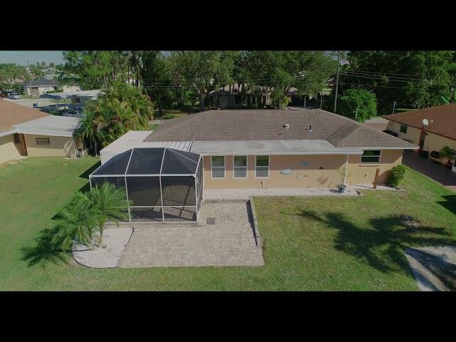 Fort Myers, Florida, Island Park Gulf Access Home, Boating community Real Estate by Amy Alvarez-Betz