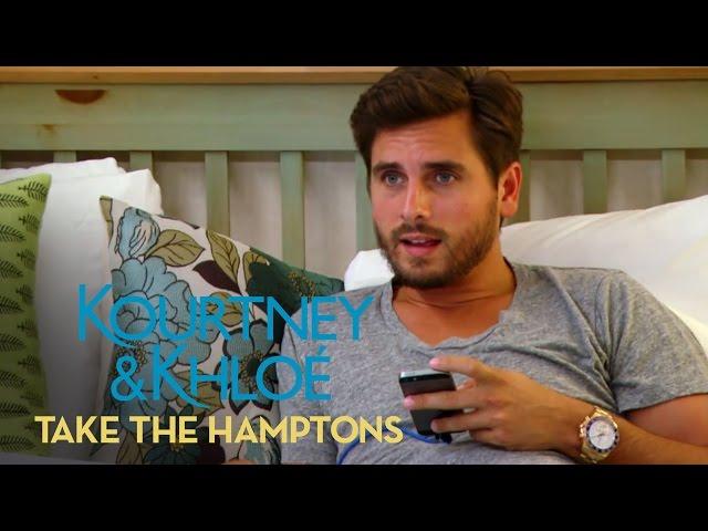 Khloé and Scott Are in the Dog House! | Kourtney & Khloé Take the Hamptons | E!