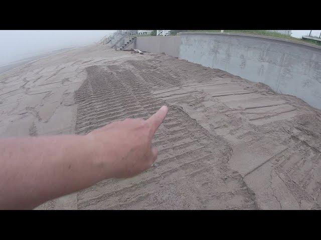 New Hampshire Beach Metal Detecting Silver Coin Hoard found on Beach!