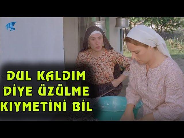 Kurbağalar  - Dul Kaldım Diye Üzülme Kıymetini Bil!