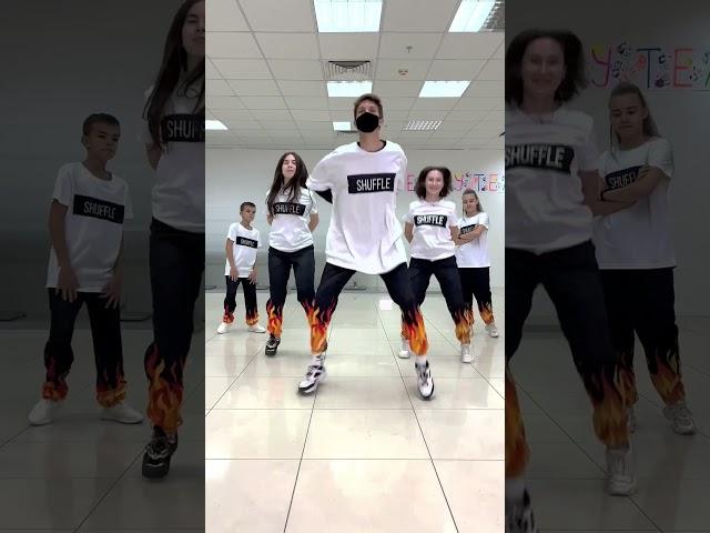 Шаффл Баттл  Who BEST DANCER ?  NEON MODE  TUZELITY SHUFFLE !