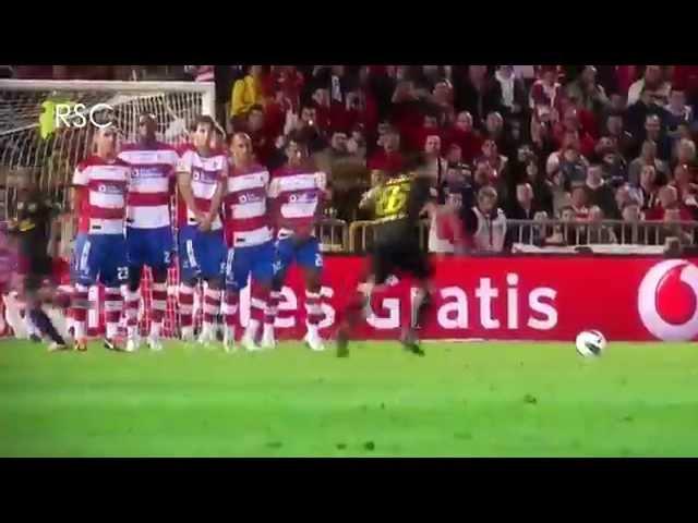 Xavi Hernandez - The Legend