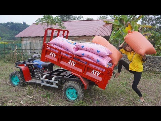 Young girl surprised by the power high-powered 4-wheel off-road vehicles carry 500kg of chicken feed