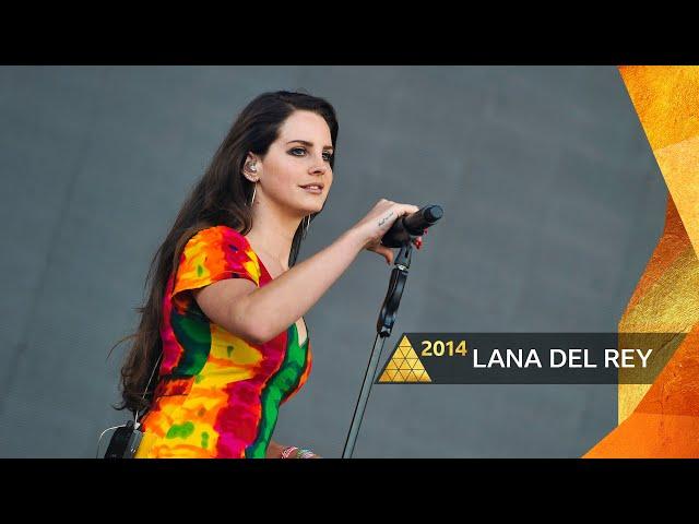 Lana Del Rey - Video Games (Glastonbury 2014)