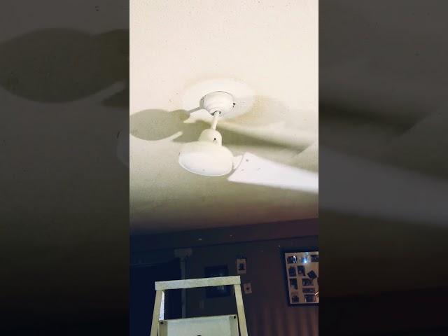 Dangerous ceiling fan situation Part 3 POWER CUTS OUT! #ceilingfan #electricity #dangerous