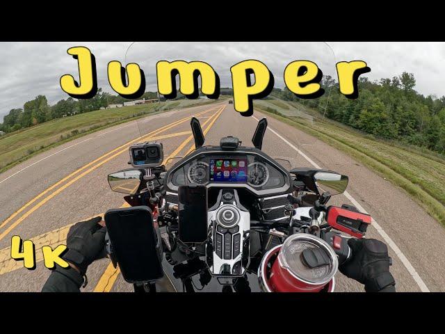 Caliente chop it up with Jumper on the Goldwing