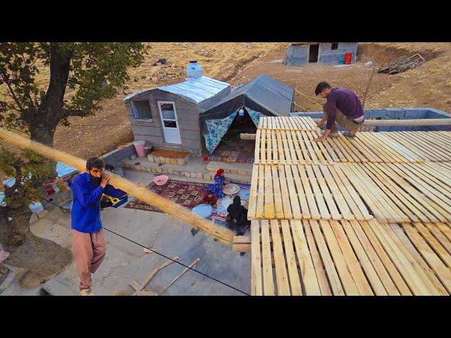 🪵"Milad's Wooden Palette Adventure: Building a Roof with Amir's Family"