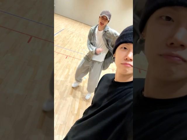 rock that  #TXT #YEONJUN #BEOMGYU