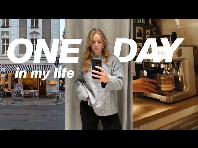 A DAY IN MY LIFE ⭐️  as a student living in Berlin I selfcare, reading, workout & food I daily vlog