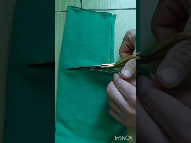 шьём дома )) #нитки #шитье #швейнаямашина #оверлок #укарачиваемизделие #швея #самоучка