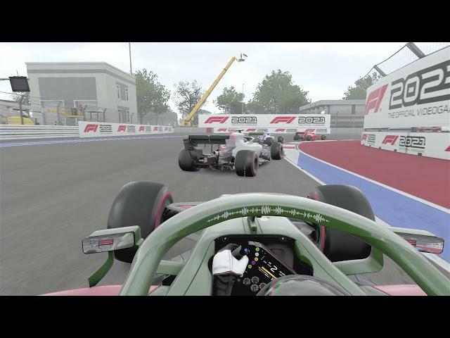 F1 2021 Multiplayer: Exciting Battle @ Sochi