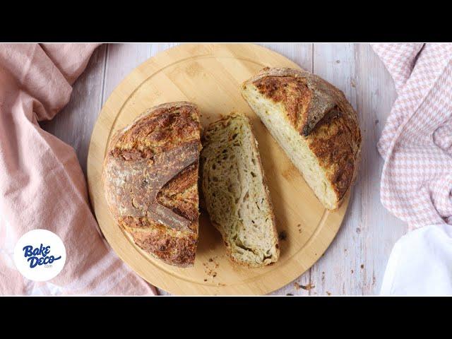 How to Make Pesto & Cheese Filled Sourdough Bread