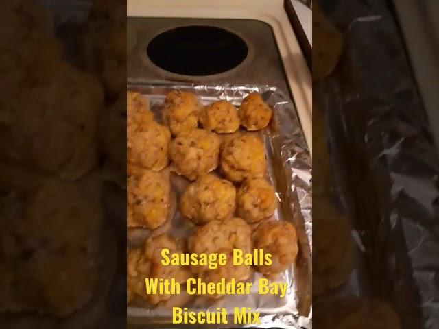 Sausage Balls Using Red Lobster Cheddar Bay Biscuit Mix And Cream Cheese! DELICIOUS! #shorts